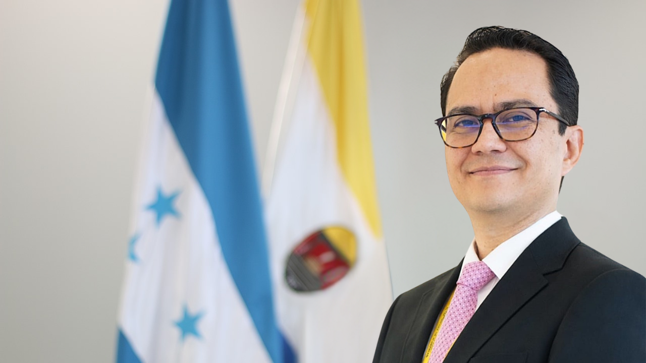 Máster Ricardo Matamoros